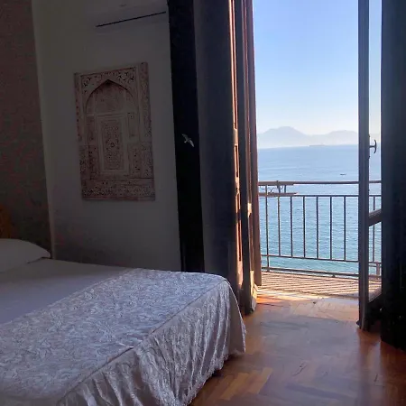 Nocleg ze śniadaniem Vista Mare Neapol