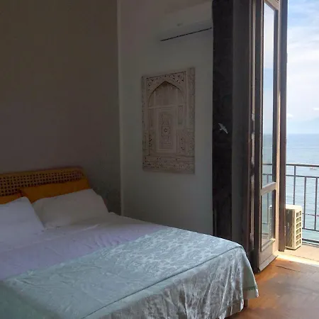 فندق مبيت وإفطار Vista Mare نابولي