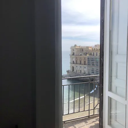 فندق مبيت وإفطار Vista Mare نابولي
