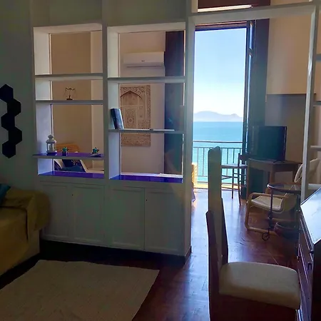 Vista Mare Oda ve Kahvaltı Napoli